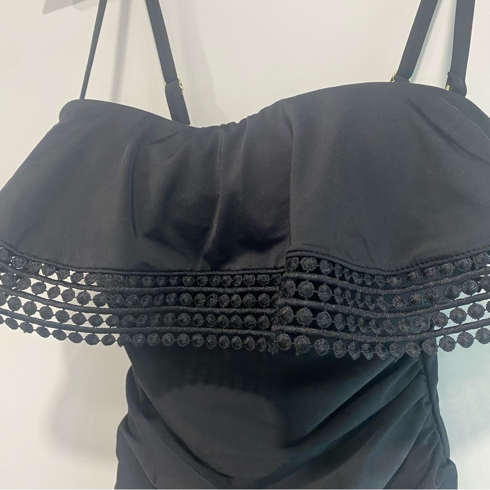 Women's Crochet Flounce High Coverage One Piece Swimsuit Kona Sol Black Size S - Picture 5 of 9